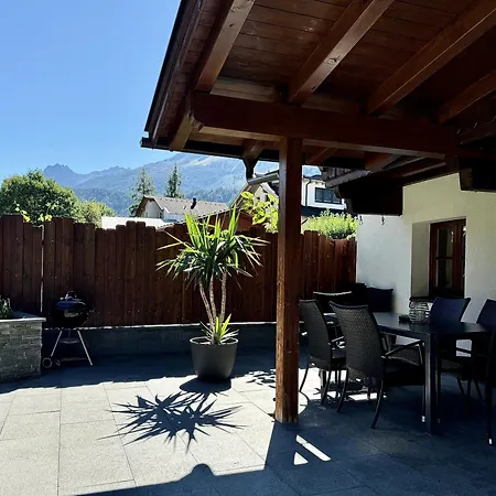 Ban Broesign Semesterbostad *